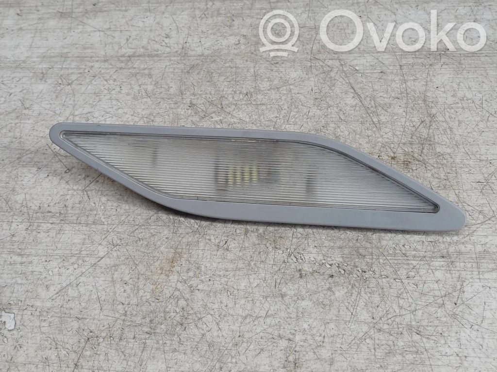 BMW 5 E39 Rear seat light 