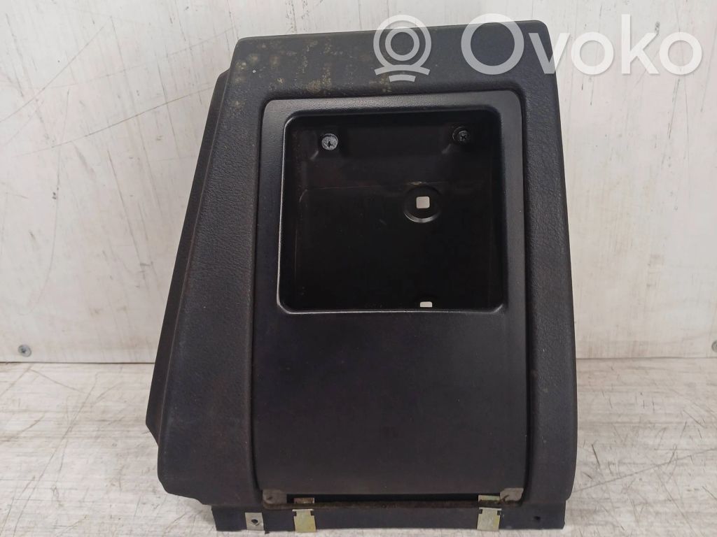 BMW 5 E39 Glove box 