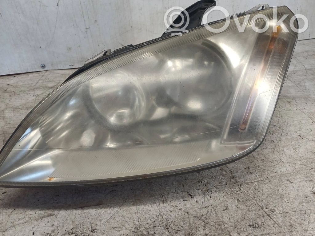 Ford Focus C-MAX Headlight/headlamp 