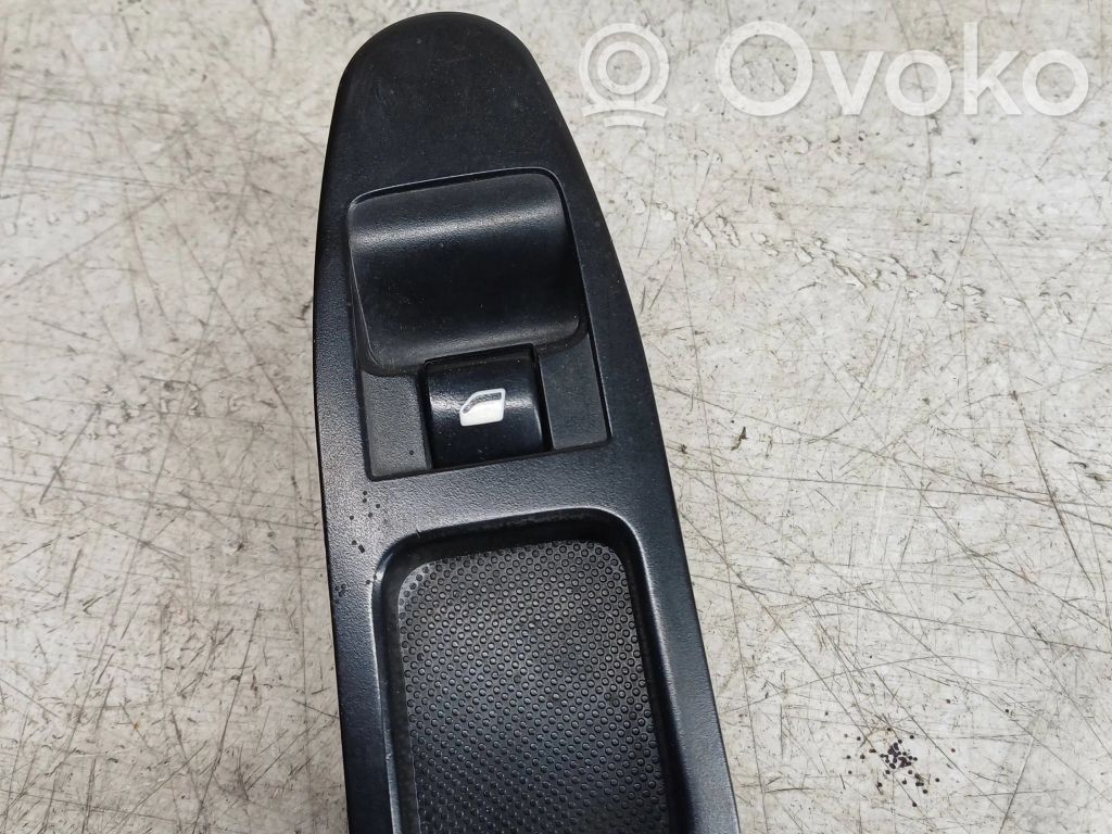 Peugeot Expert Electric window control switch 