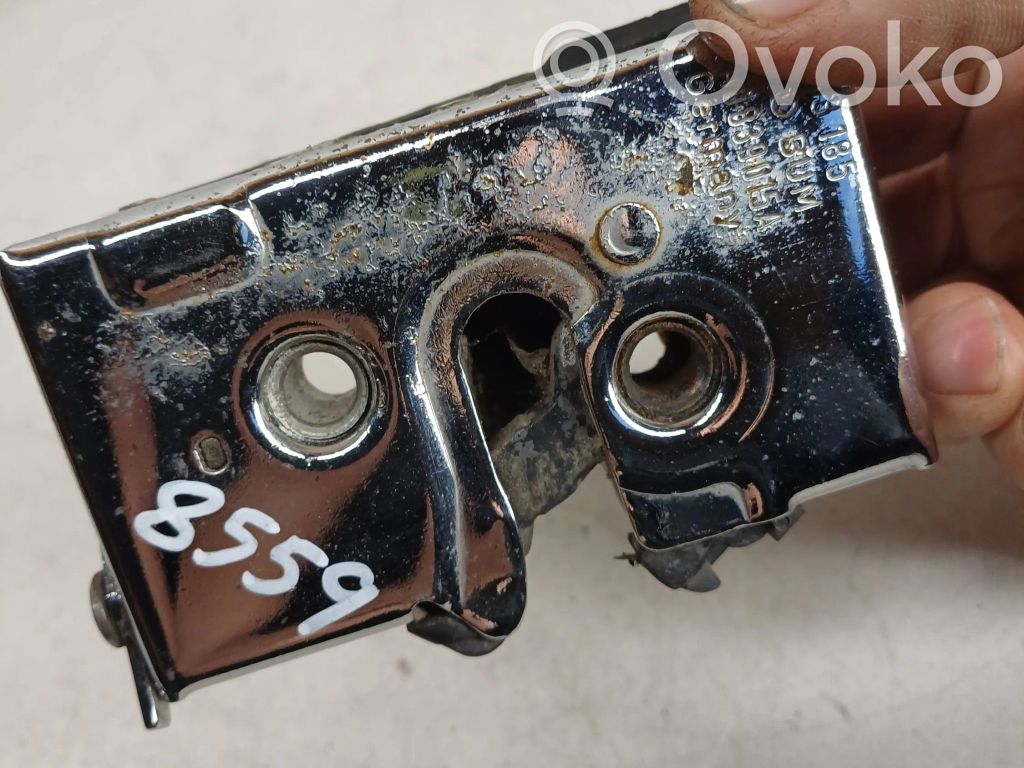 Audi 80 90 S2 B4 Rear door lock 