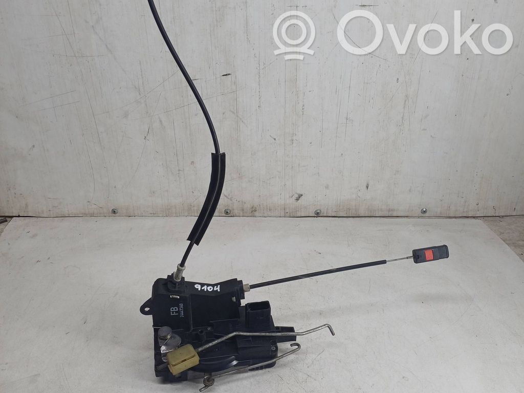 Opel Vectra C Front door lock 