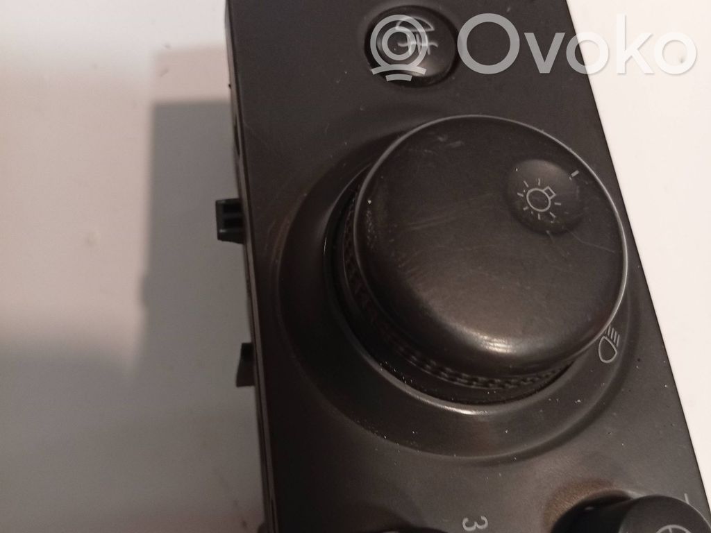Opel Meriva A Light switch 