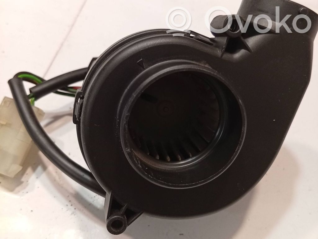 BMW 5 E39 Engine control unit/module fan 