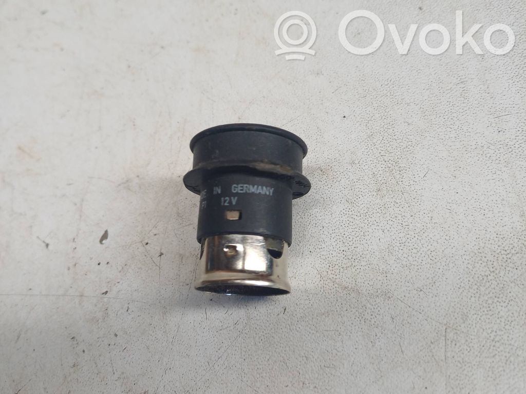 Mini One - Cooper R50 - 53 Cigarette lighter 