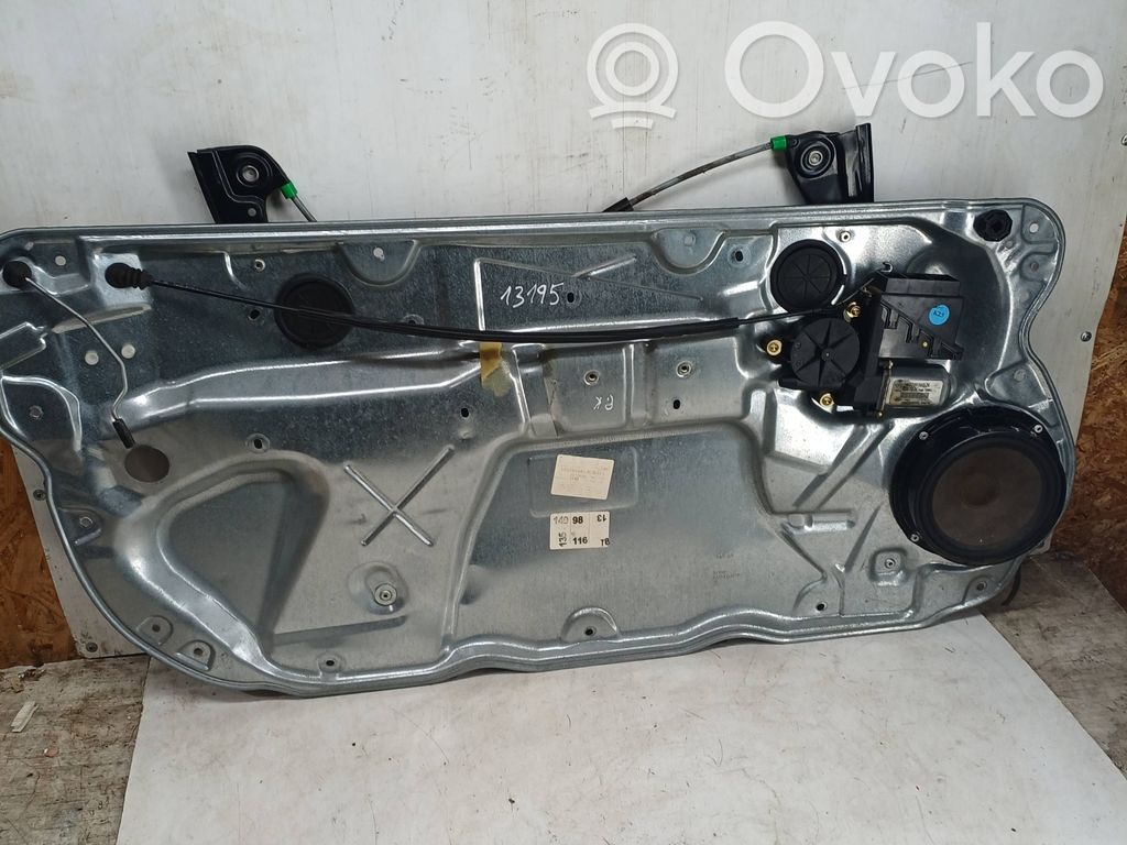 Volkswagen Polo IV 9N3 Alzacristalli della portiera anteriore con motorino 