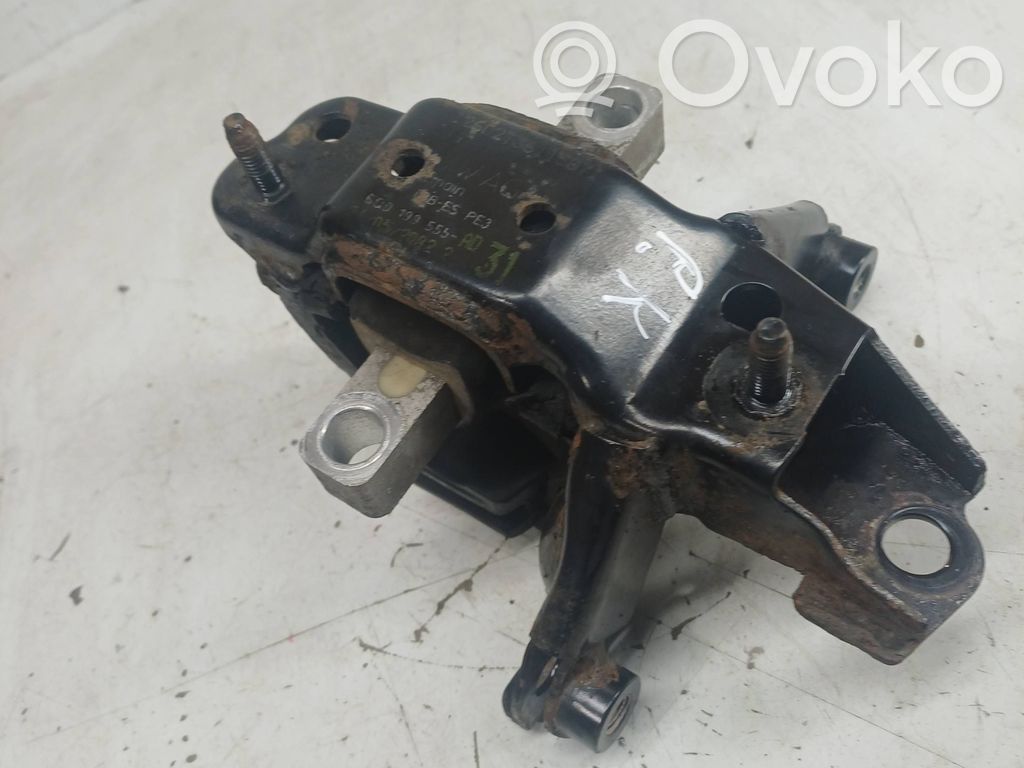 Volkswagen Polo IV 9N3 Engine mount bracket 