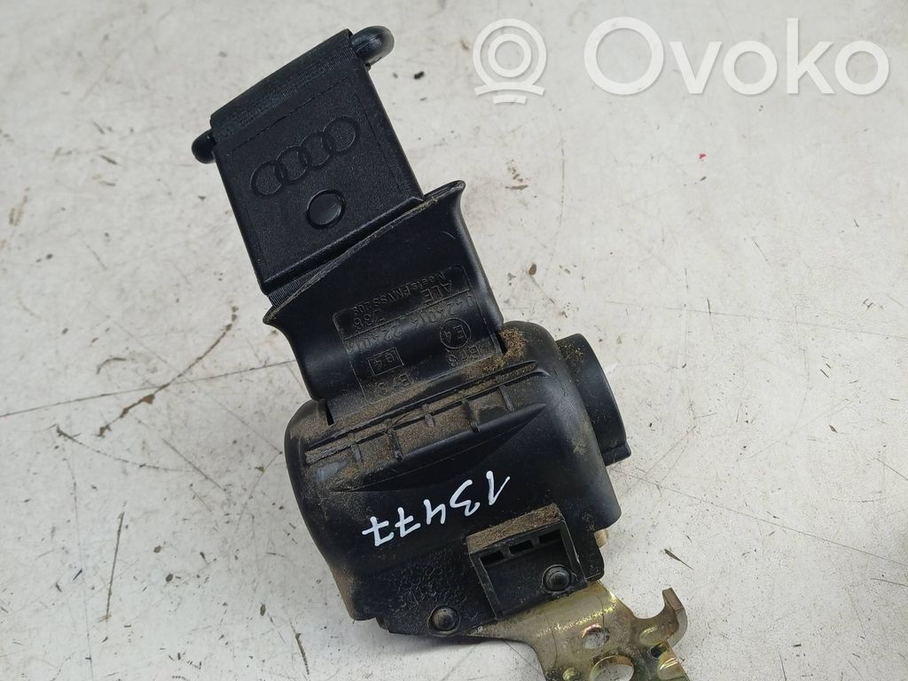 Audi A6 S6 C4 4A Cinturón medio (trasero) 