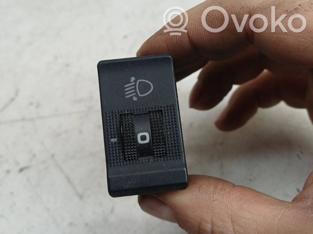 Audi A6 S6 C4 4A Headlight level height control switch 
