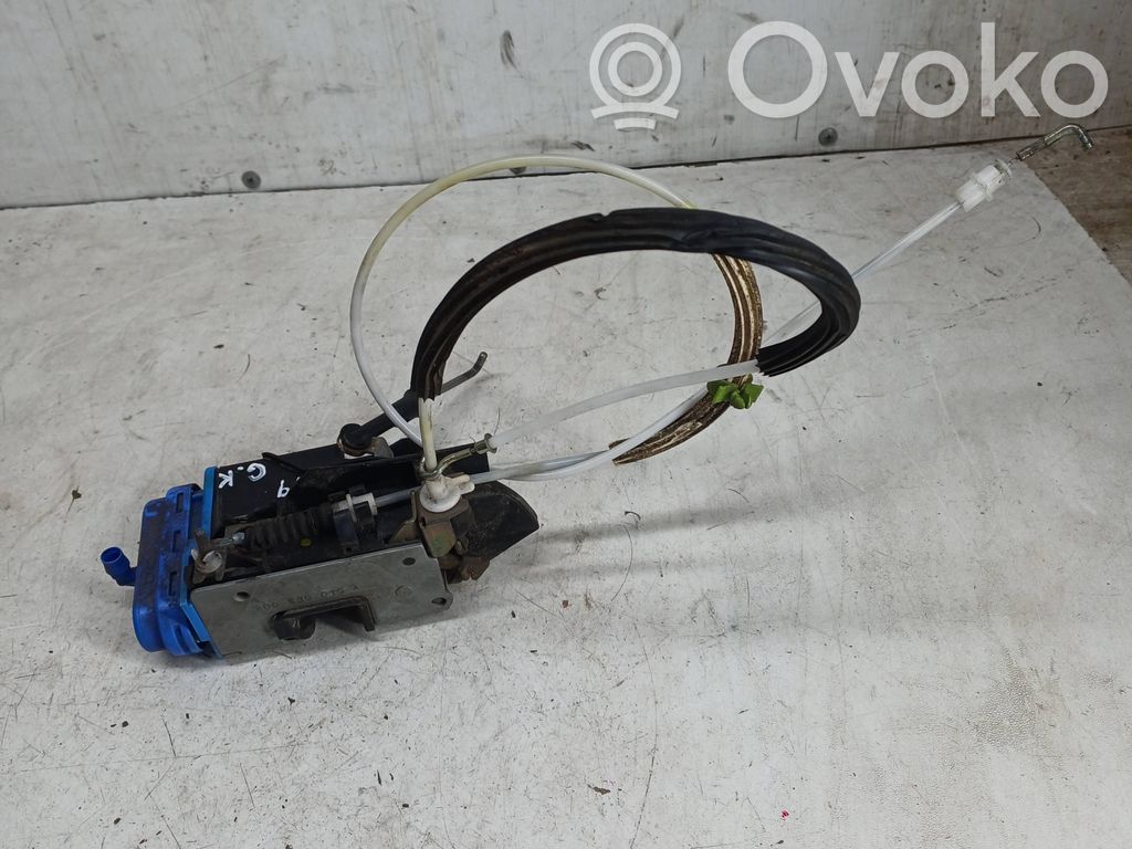 Audi A6 S6 C4 4A Cerradura de puerta trasera 