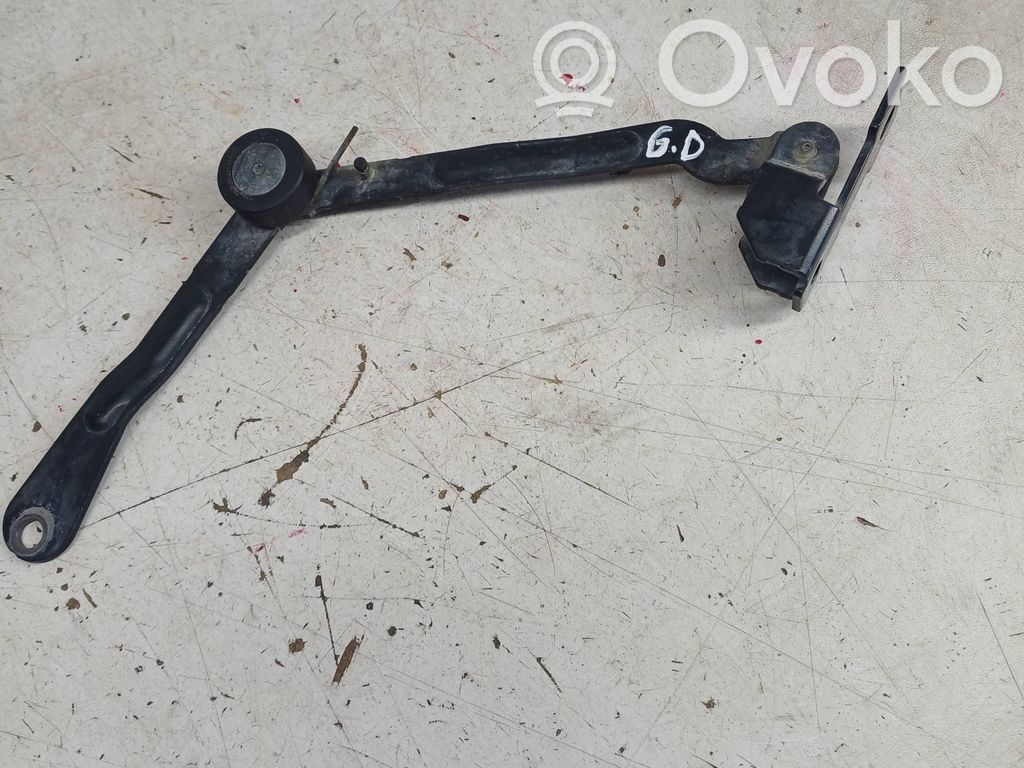 Volvo XC90 Tailgate check strap stopper 