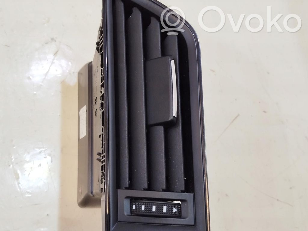 Skoda Superb B8 (3V) Grilă ventilație/ramă laterală bord 