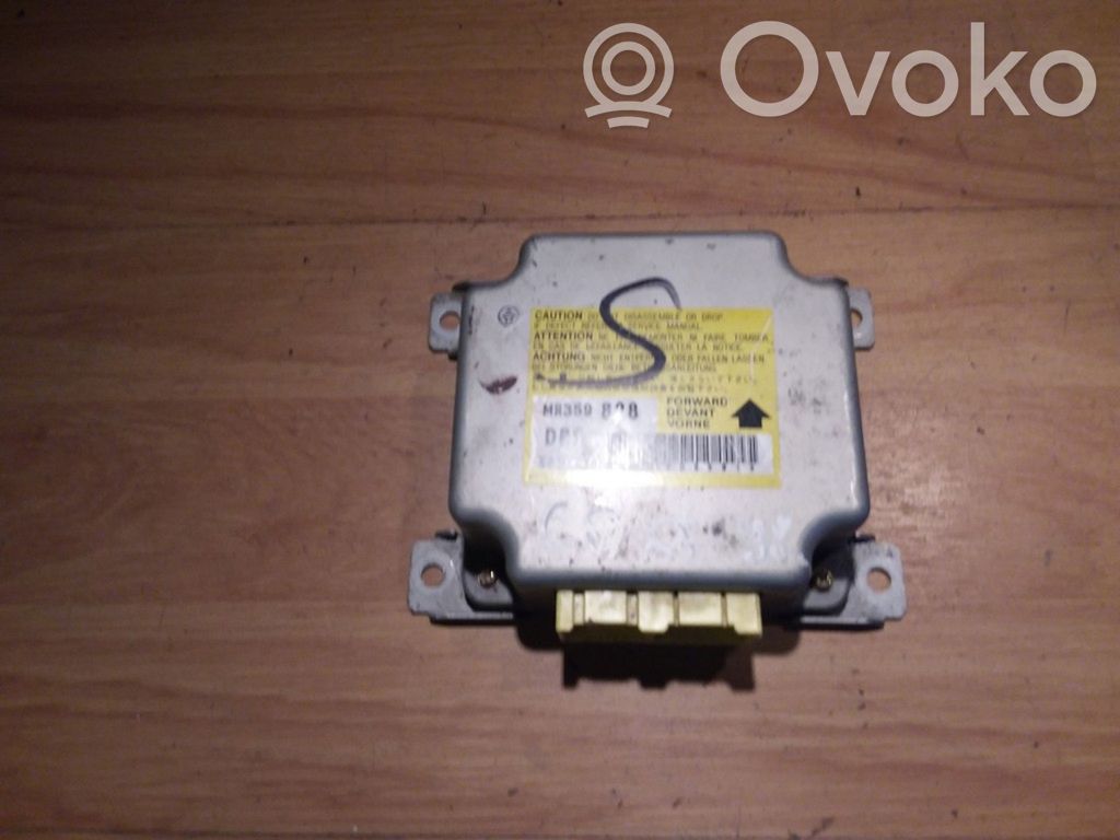 Mitsubishi Colt Airbag control unit/module 