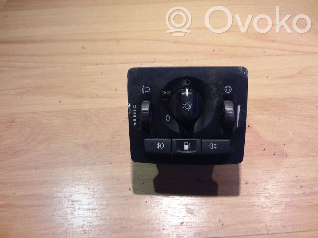 Volvo V50 Light switch 