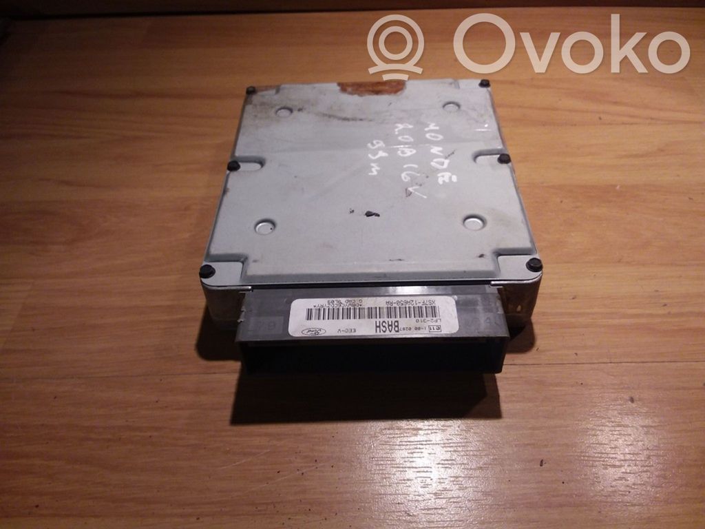 Ford Mondeo MK II Engine control unit/module 