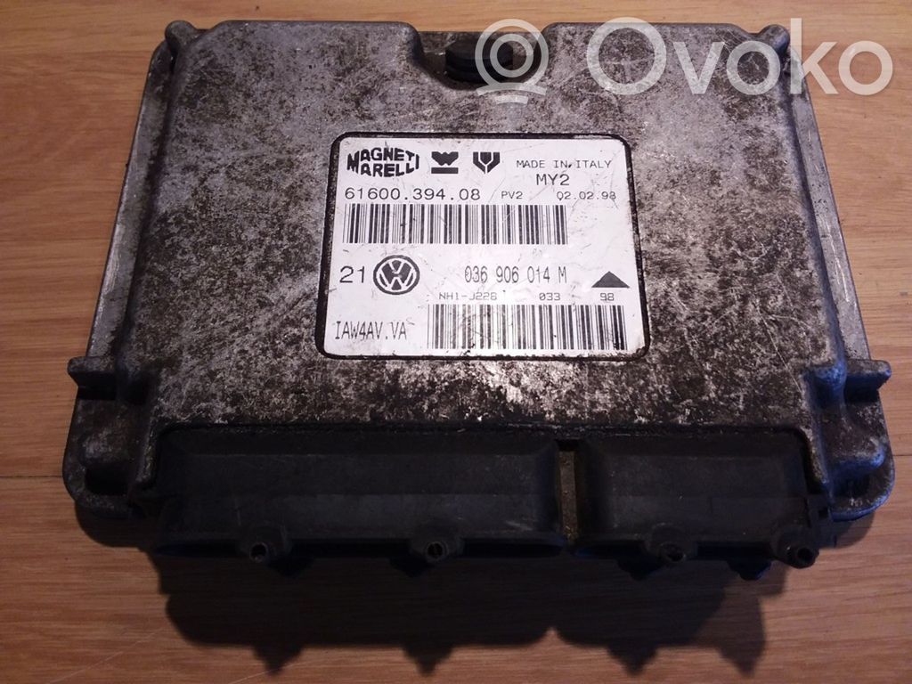 Volkswagen Golf IV Engine control unit/module 
