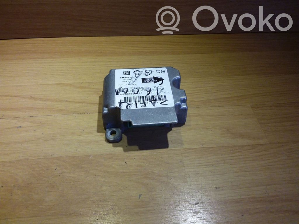 Opel Zafira A Airbag control unit/module 