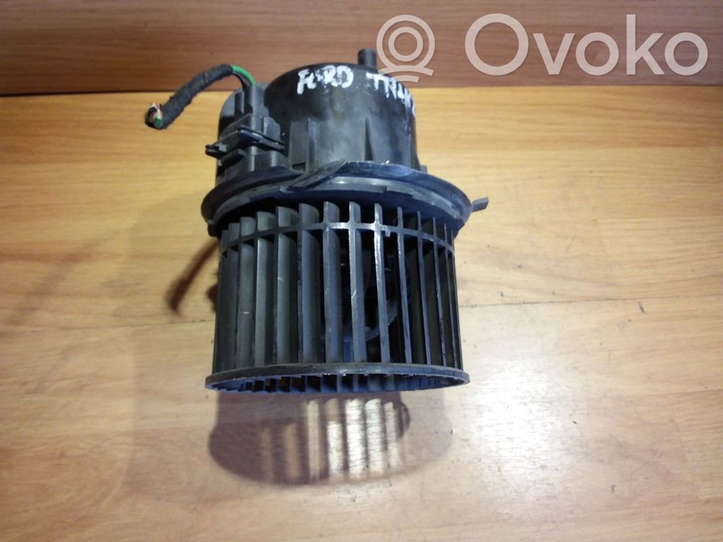 Ford Transit Mazā radiatora ventilators 