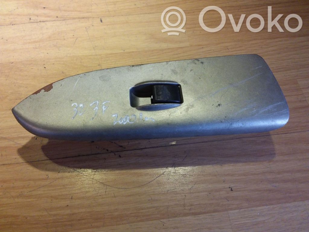 Mazda 323 F Electric window control switch 