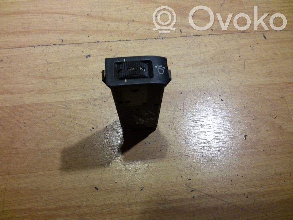 BMW 7 E38 Headlight level height control switch 