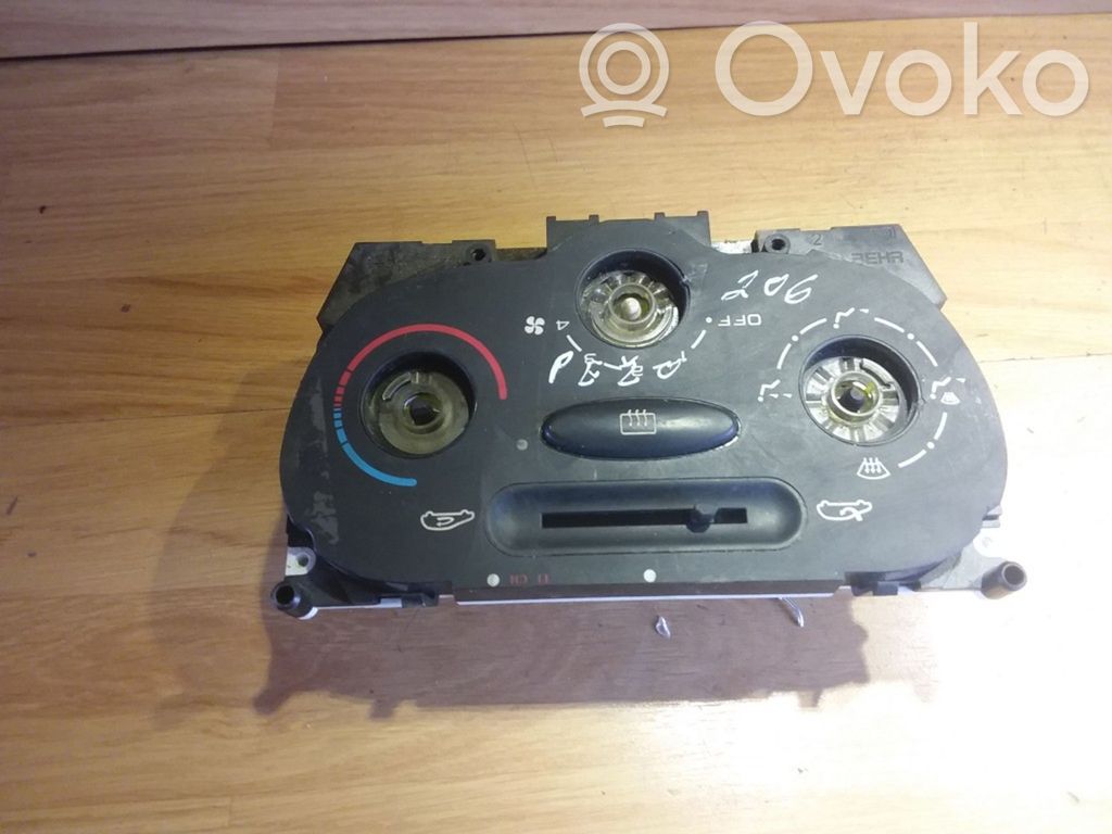 Peugeot 206 Climate control unit 