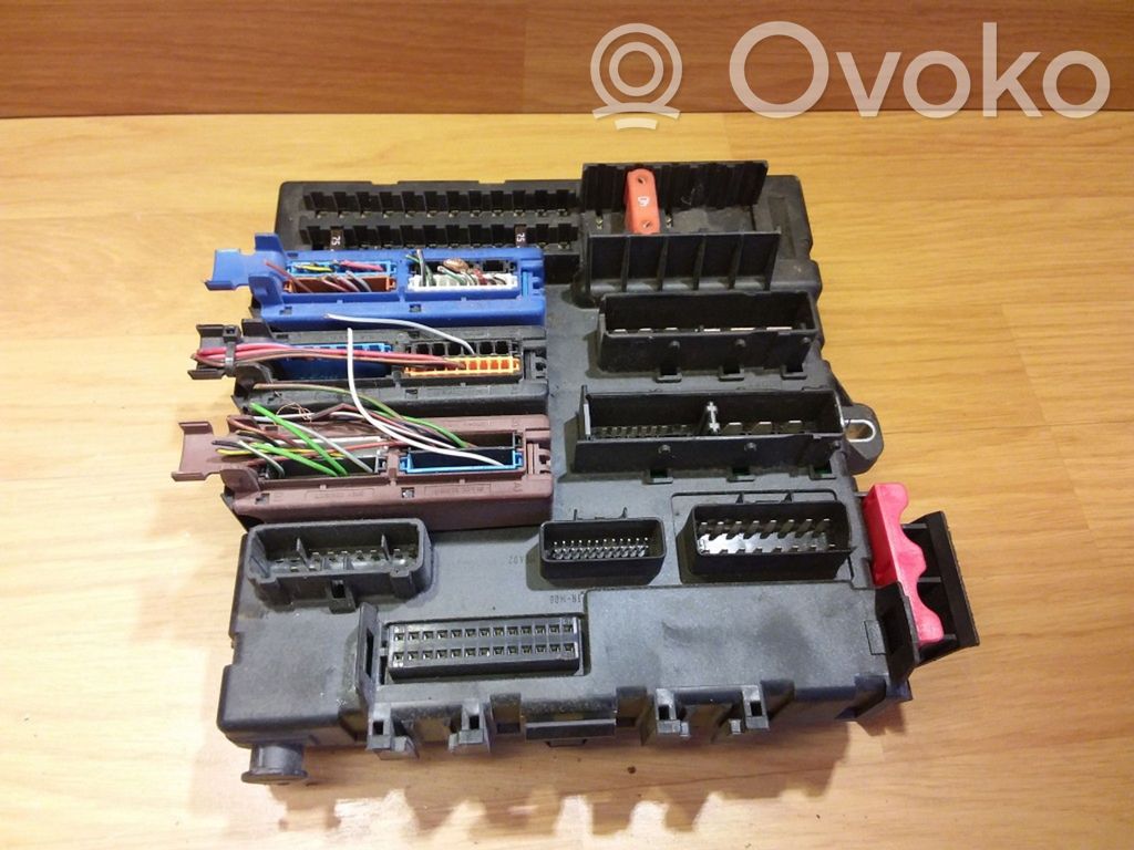 Opel Vectra C Module de fusibles 