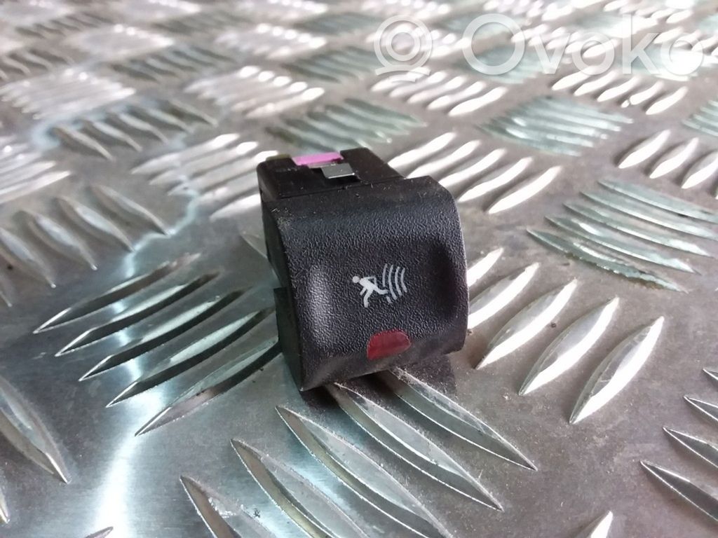 Opel Omega B1 Parking (PDC) sensor switch 