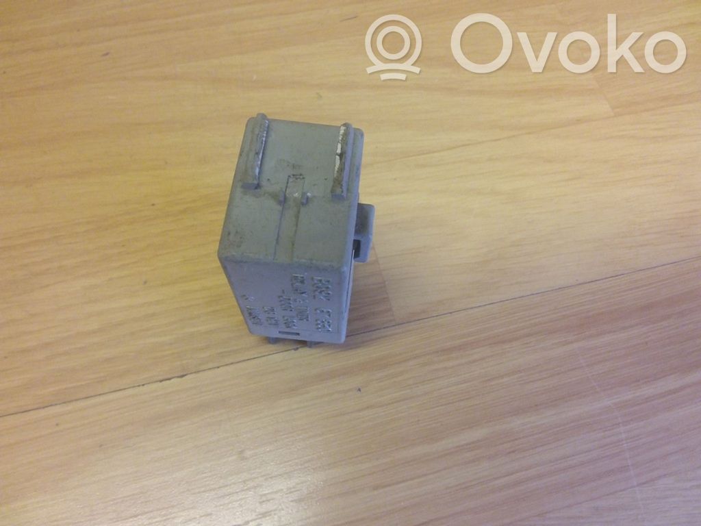 Mazda 121 Other relay 