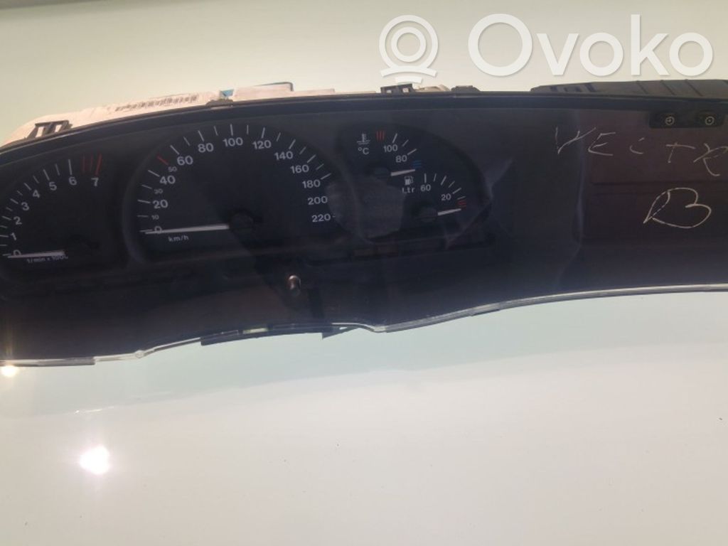 Opel Vectra B Speedometer (instrument cluster) 