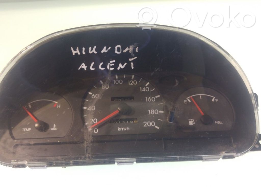 Hyundai Accent Speedometer (instrument cluster) 