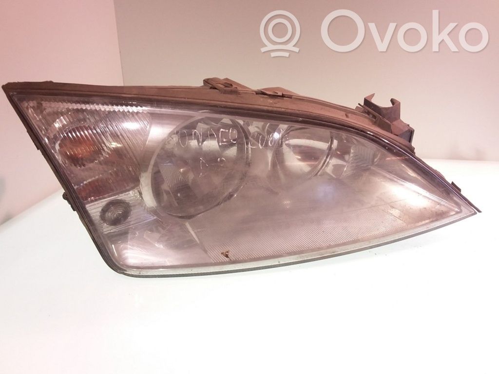 Ford Mondeo Mk III Headlight/headlamp 