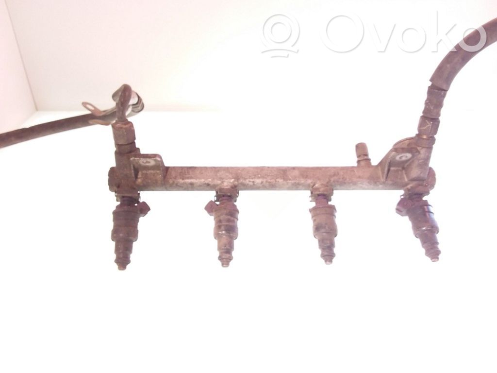 Opel Omega B1 Fuel injectors set 