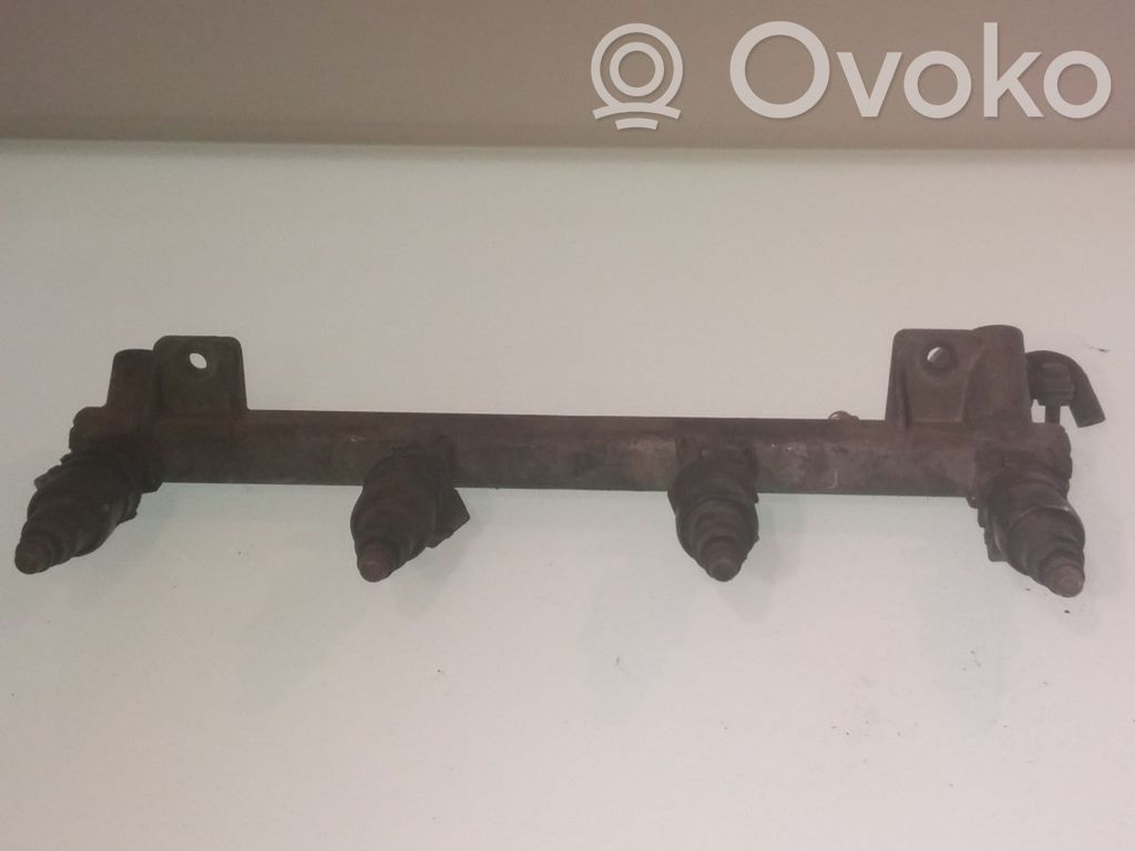 Opel Omega B1 Fuel injectors set 