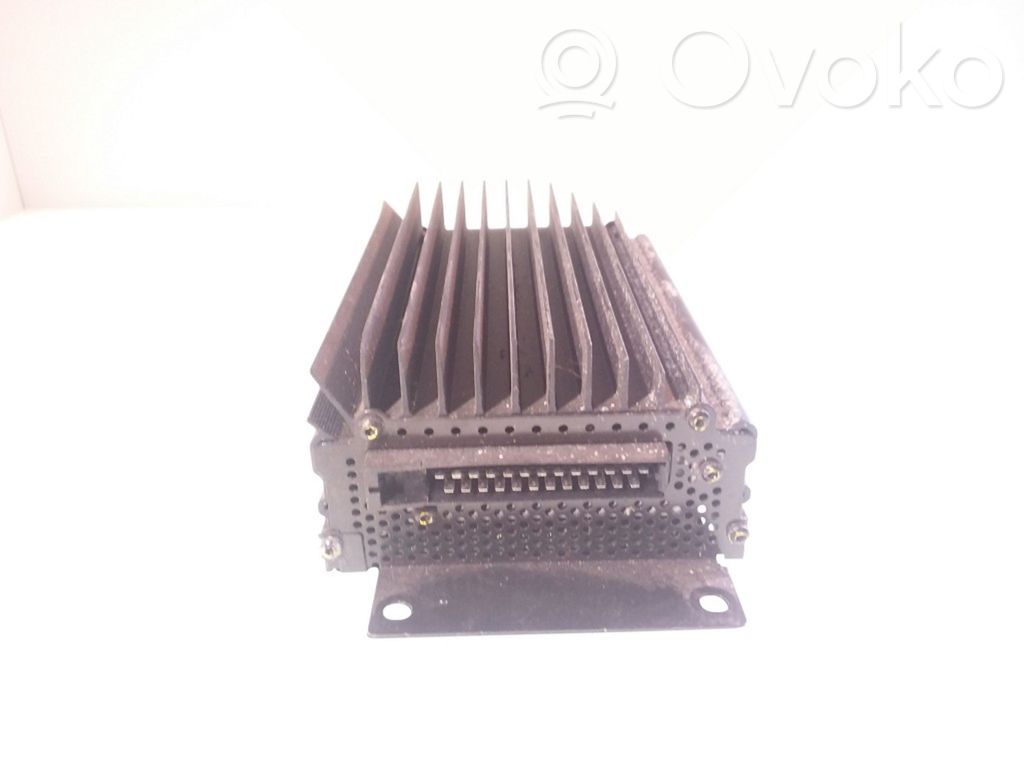 Audi A8 S8 D2 4D Sound amplifier 