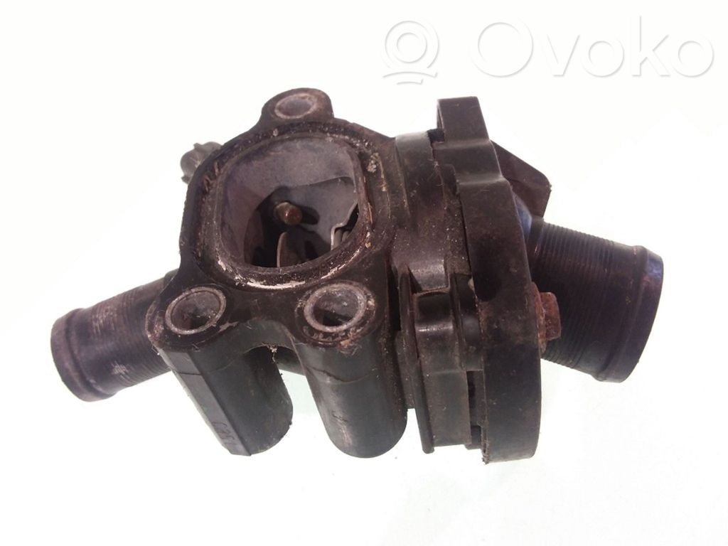 Volvo S40 Carcasa del termostato 