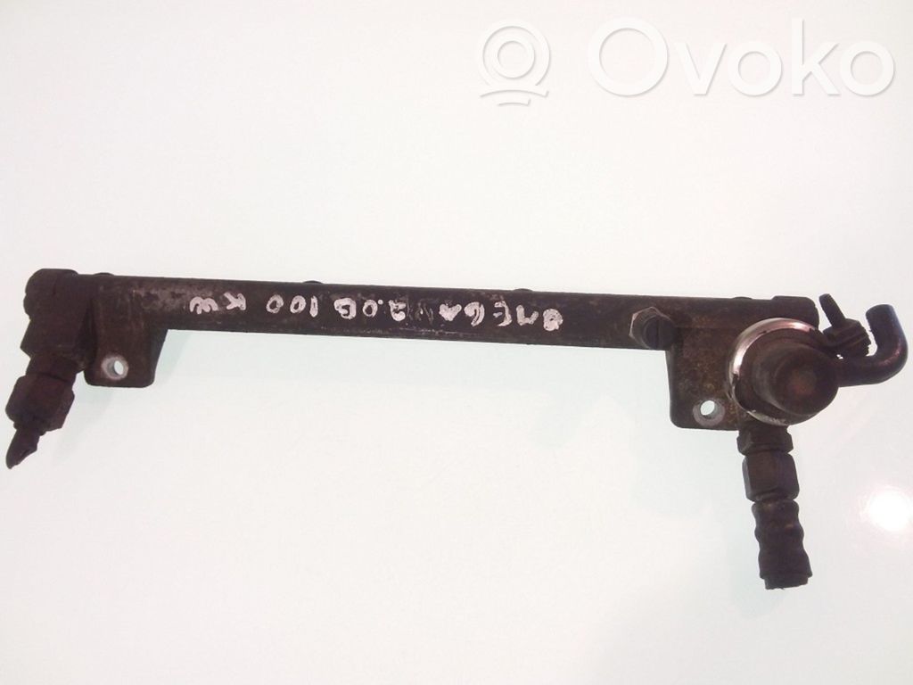 Opel Omega B1 Fuel main line pipe 