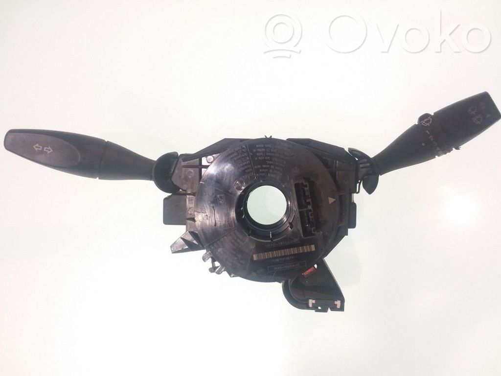Ford Focus Commodo, commande essuie-glace/phare 