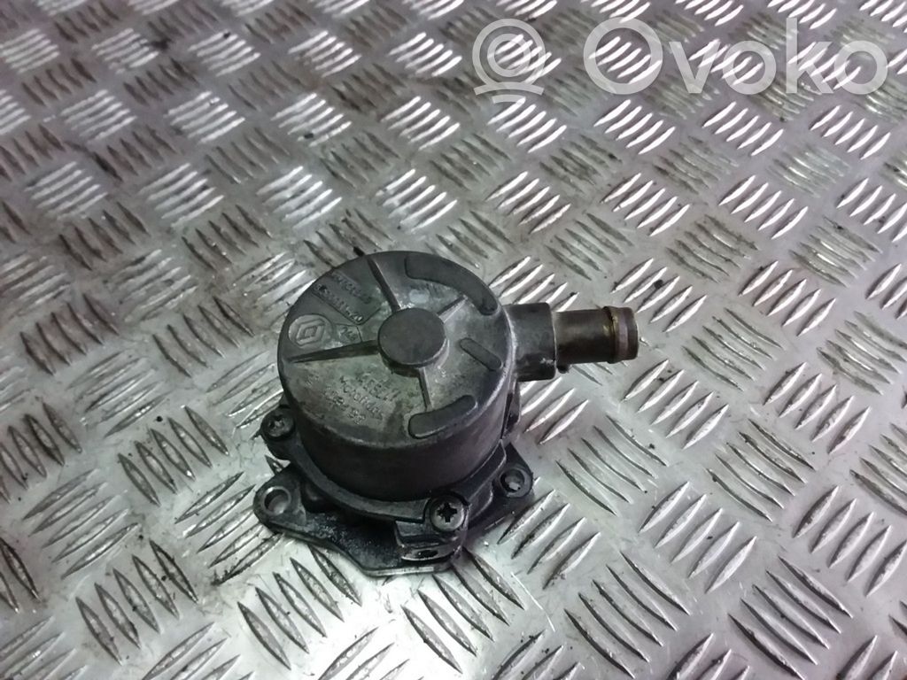 Renault Scenic I Vacuum pump 