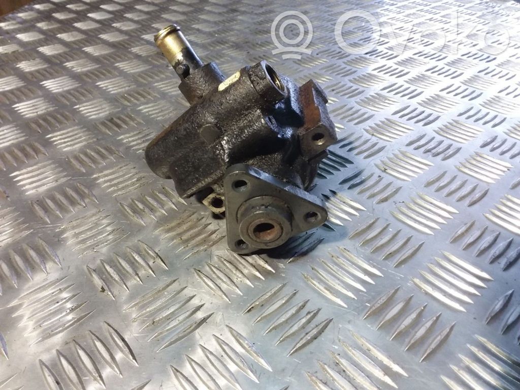 Fiat Punto (176) Ohjaustehostimen pumppu 