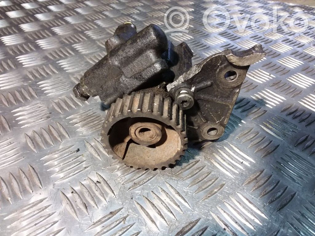 Renault Laguna I Power steering pump 