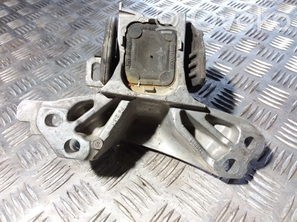 Peugeot 407 Engine mount bracket 