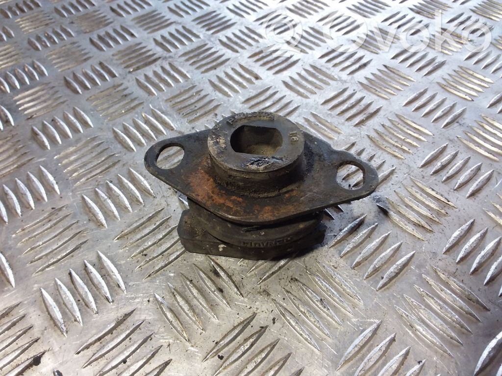 Renault Scenic I Engine mount bracket 