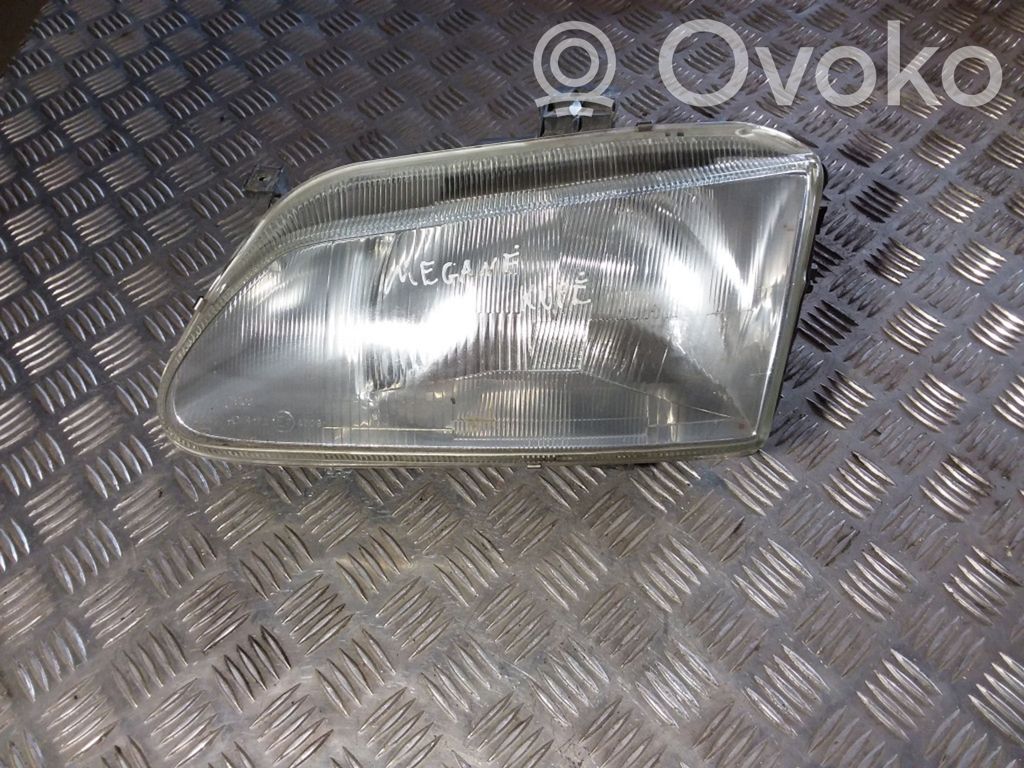 Renault Megane I Scheinwerfer 