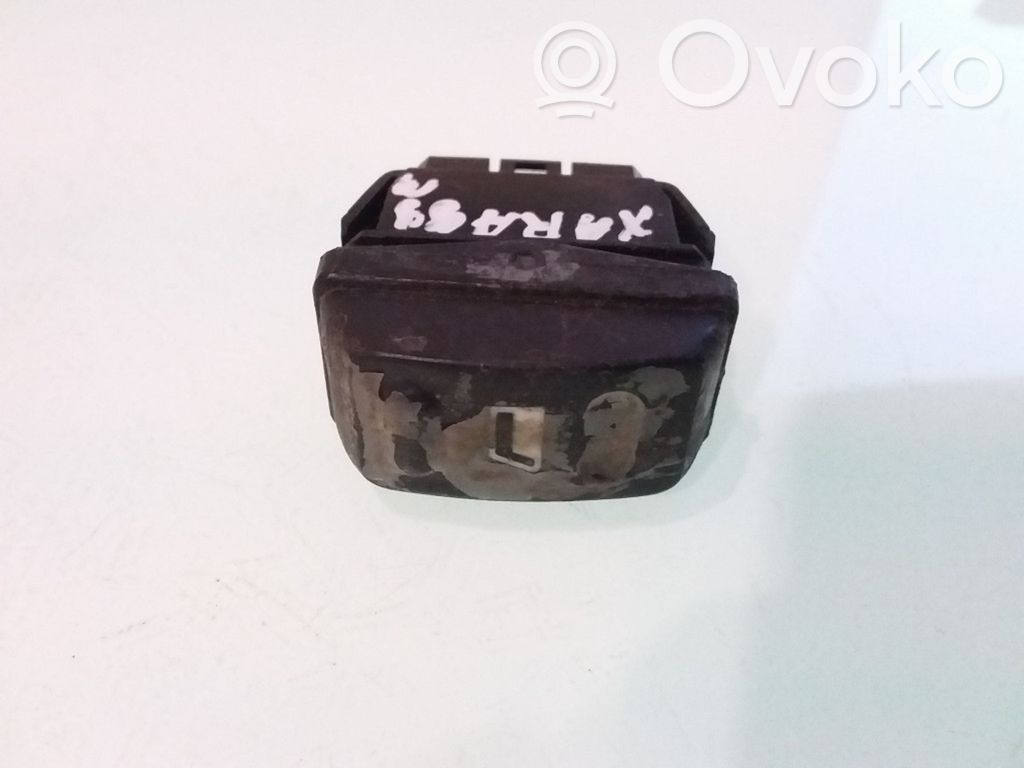 Citroen Xsara Electric window control switch 