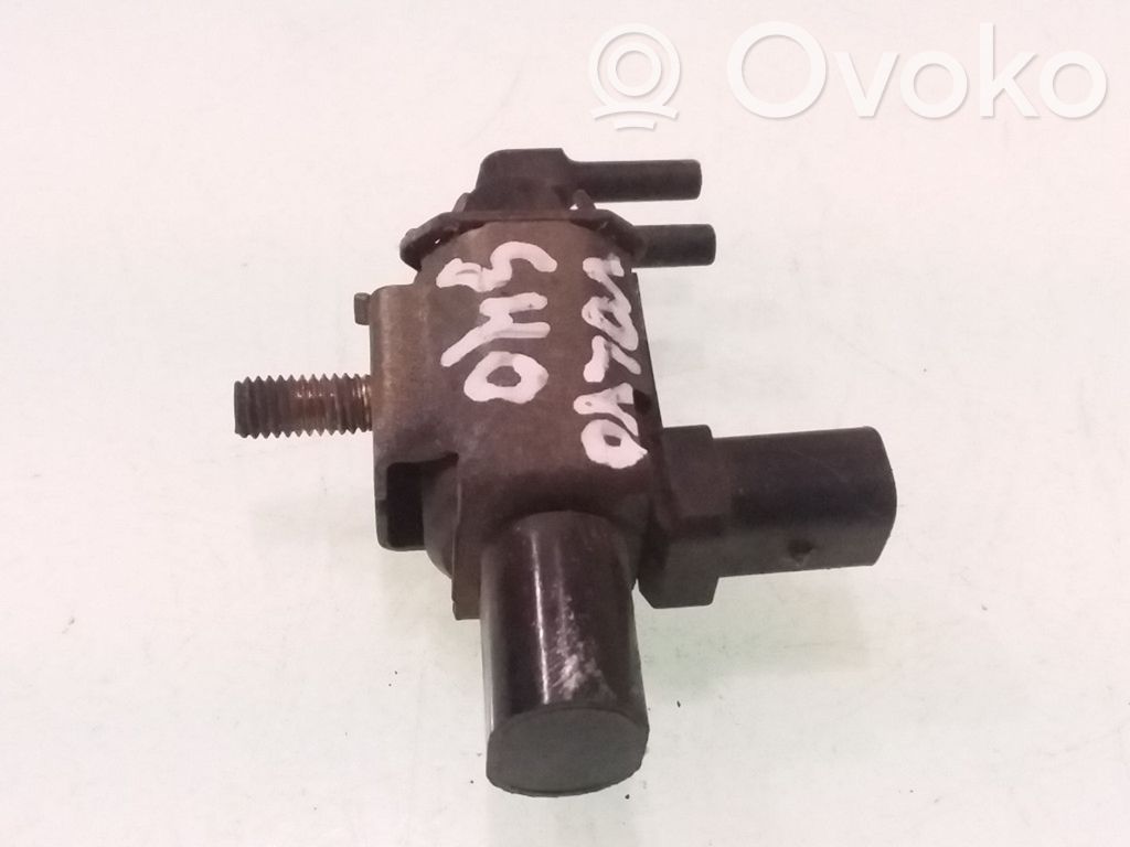 Volvo S40 Válvula de vacío 