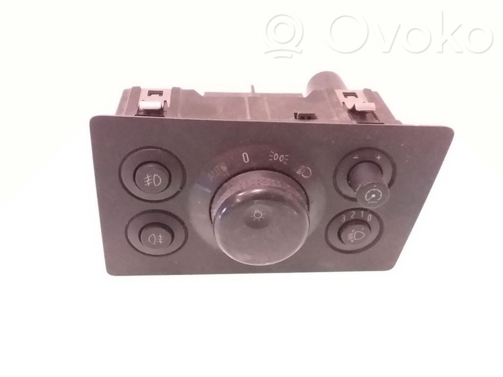 Opel Zafira B Przełącznik świateł 