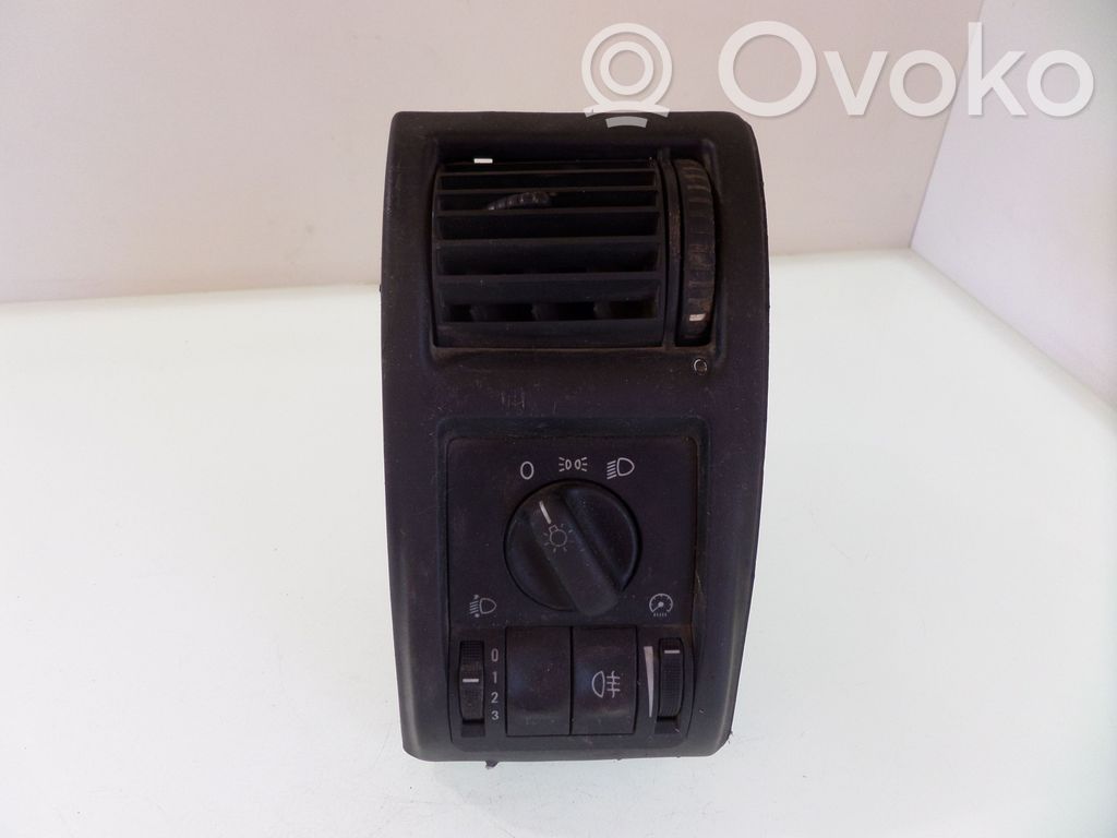 Opel Astra G Light switch 