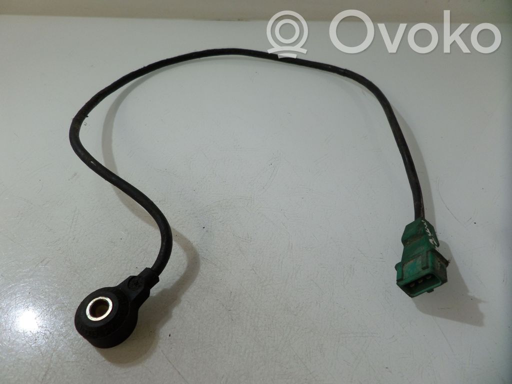 Audi A4 S4 B5 8D Klopfsensor 