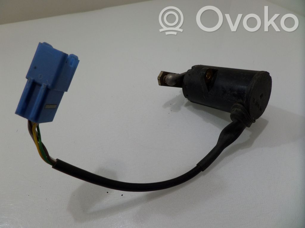 Opel Vectra B Accelerator pedal position sensor 