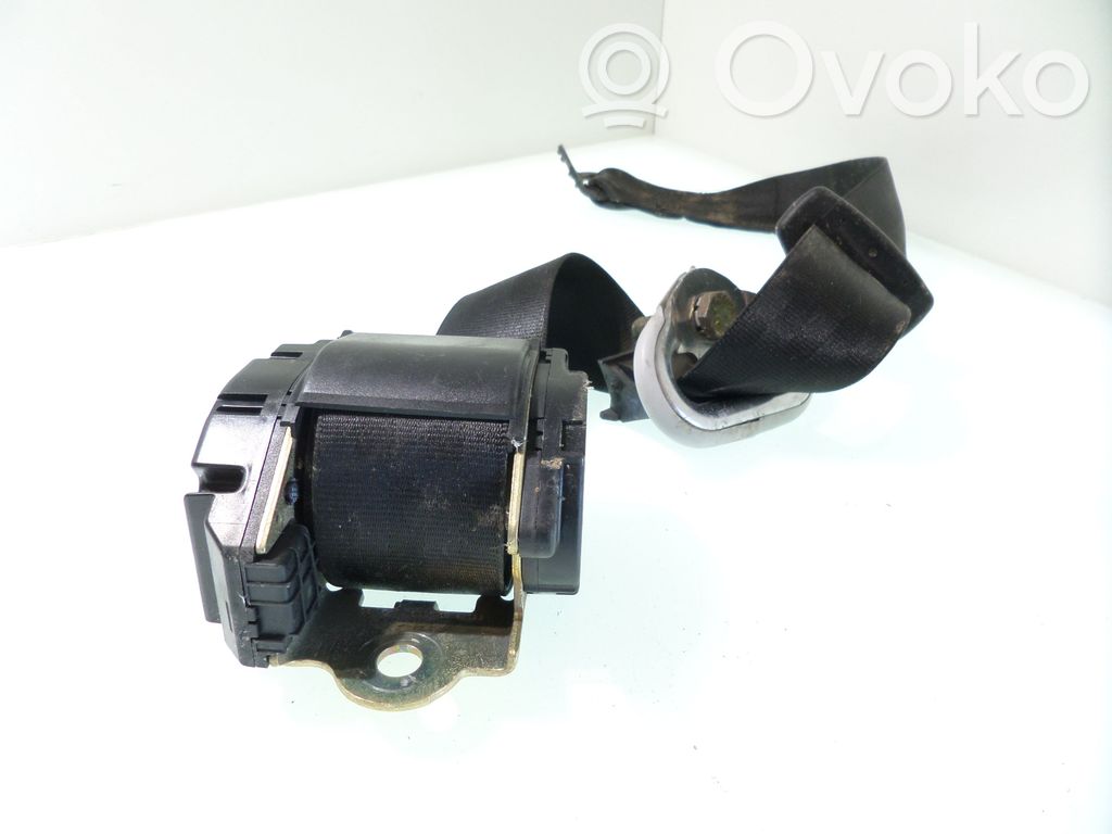 Volkswagen Golf IV Cinturón trasero 